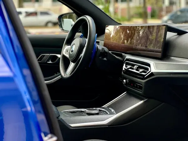 BMW 320i M Sport 2022 — foto 3