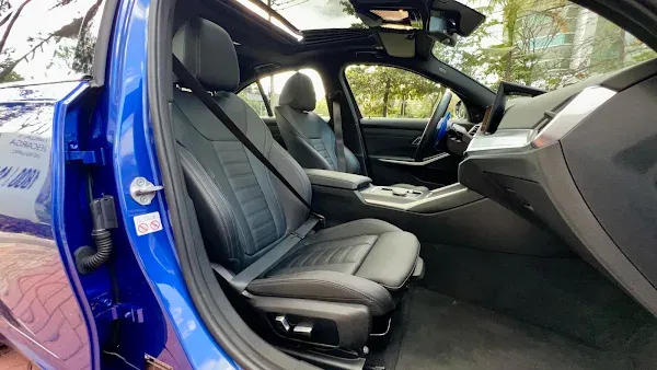 BMW 320i M Sport 2022 — foto 7